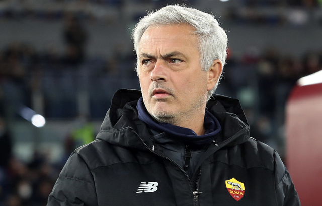 HLV Mourinho tuyên bố vì AS Roma đã từ bỏ mức lương 30 triệu euro/năm - Ảnh 1.