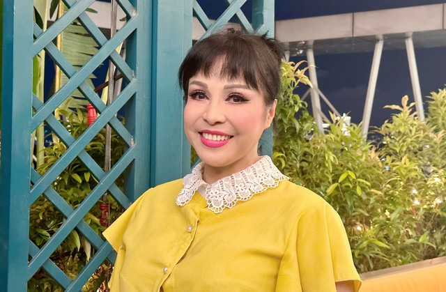 Cuộc sống của Hoa hậu Điện ảnh 1991 Hương Giang giờ ra sao? - Ảnh 4. Cuộc sống của Hoa hậu Điện ảnh 1991 Hương Giang giờ ra sao? - Ảnh 4.
