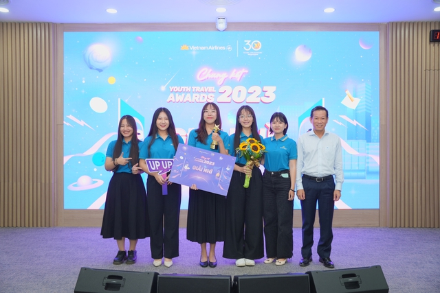 Vietnam Airlines tiếp tục tìm kiếm tài năng trẻ tại cuộc thi Youth Travel Awards 2023 - Ảnh 4.