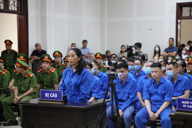 Cựu giám đốc Sở GD-ĐT Quảng Ninh nhận trách nhiệm người đứng đầu  - Ảnh 1.