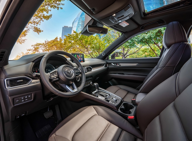 Các mẫu SUV Mazda cao cấp cho khách hàng yêu thích xe gầm cao đa dụng - Ảnh 5.
