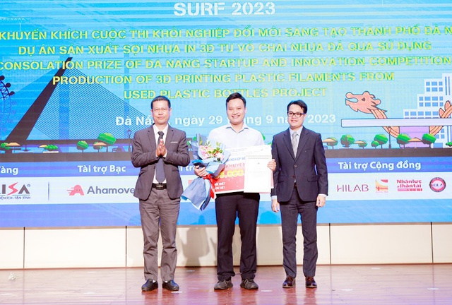 2023 - ĐH Duy Tân giành giải Nhì, giải Khuyến khích tại SURF 2023 (Khởi nghiệp đổi Anh-3-bia-16970280830518044424