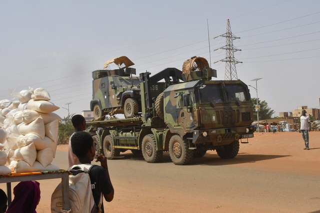 Mỹ cắt viện trợ cho Niger khi Pháp bắt đầu rút quân - Ảnh 2.