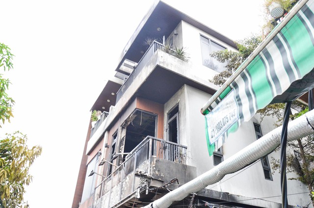 Đà Nẵng: Căn nhà 3 tầng bốc cháy trong đêm khiến 2 cháu bé tử vong - Ảnh 2.