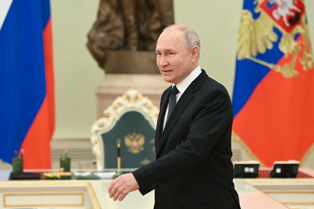 Ông Putin đã đến Kyrgyzstan, lần xuất ngoại đầu tiên sau khi ICC ra lệnh bắt - Ảnh 1.