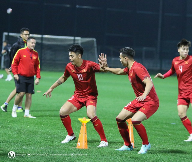 Đội tuyển Việt Nam: Dồn năng lượng tích cực cho trận gặp đội Uzbekistan - Ảnh 1.