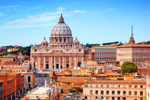 Lâu đài Vatican và Bảo tàng Vatican