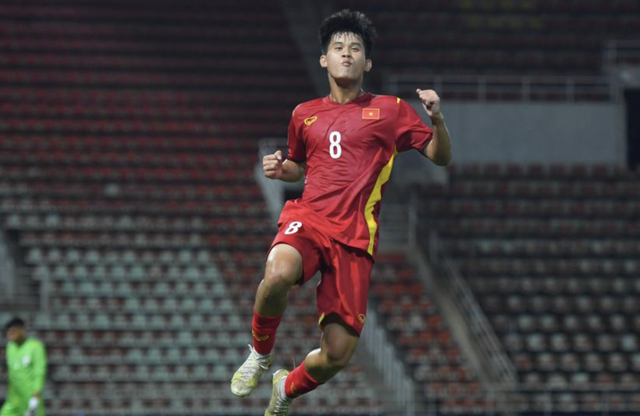 Cầu thủ Việt Nam nằm trong tốp 60 cầu thủ trẻ tài năng thế giới năm 2023 - Ảnh 1.