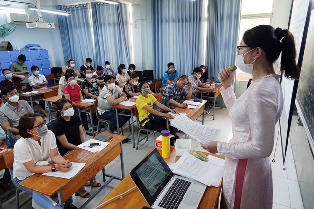 Duy trì hay giải tán Ban đại diện cha mẹ học sinh? - Ảnh 2. Duy trì hay giải tán Ban đại diện cha mẹ học sinh? - Ảnh 2.