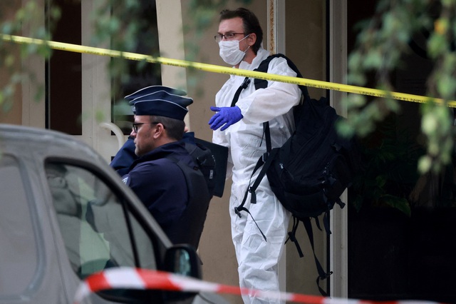 Pháp báo động vì vụ đâm dao ở trường học, nghi liên quan tình hình Trung Đông - Ảnh 1.