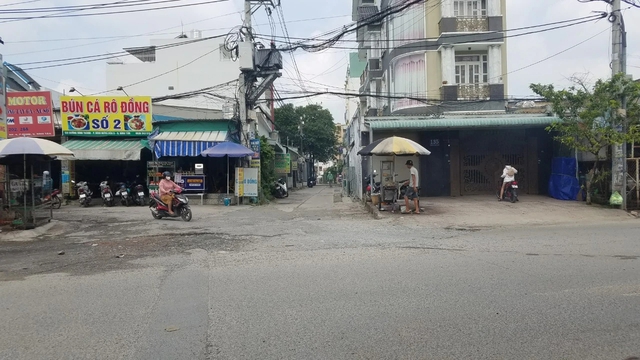 Vụ án mạng người đàn ông tử vong tại khu trọ: Mâu thuẫn tình cảm - Ảnh 1.