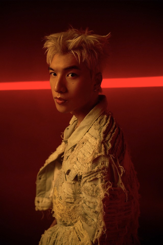 Vì sao HIEUTHUHAI bất ngờ dời ngày phát hành album? - Ảnh 2. Vì sao HIEUTHUHAI bất ngờ dời ngày phát hành album? - Ảnh 2.