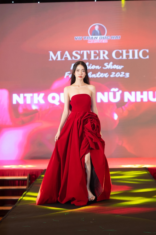 Fashion Show 'Việt Nam tỏa sáng' tôn vinh vẻ đẹp đất nước và văn hóa Việt Nam - Ảnh 3.