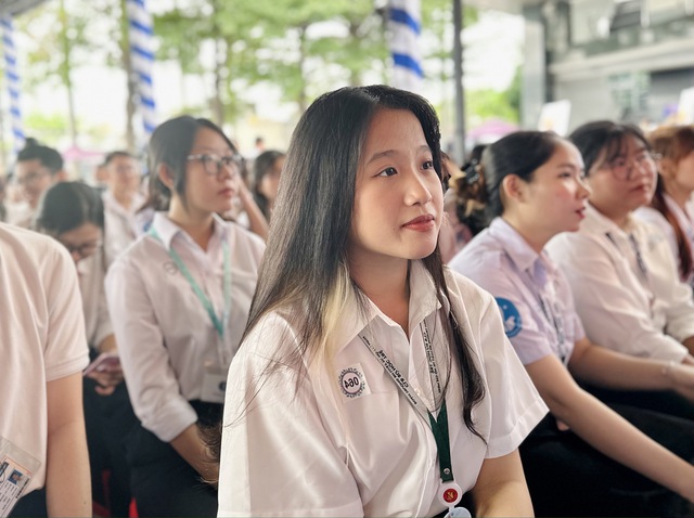 Trường ĐH Luật TP.HCM công bố phương thức tuyển sinh 2024 - Ảnh 1. Trường ĐH Luật TP.HCM công bố phương thức tuyển sinh 2024 - Ảnh 1.