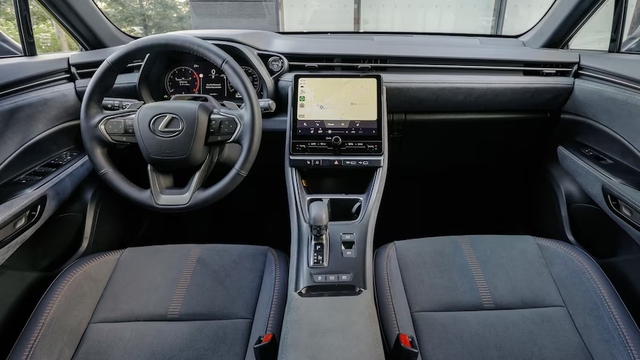 Lexus LBX - phiên bản hạng sang của Toyota Yaris Cross - Ảnh 2. Lexus LBX - phiên bản hạng sang của Toyota Yaris Cross - Ảnh 2.