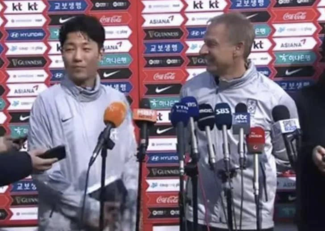 Trợ lý HLV Klinsmann bất ngờ nói tiếng Việt, là gương mặt quen với CĐV Việt Nam - Ảnh 1.