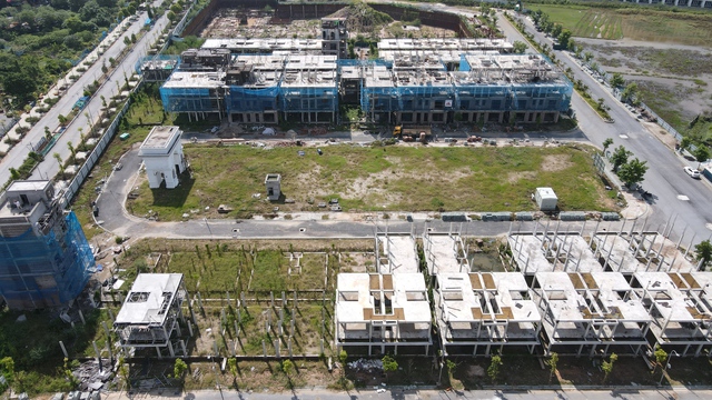 Bộ Xây dựng đề xuất lập trung tâm giao dịch bất động sản, quyền sử dụng đất - Ảnh 2. Bộ Xây dựng đề xuất lập trung tâm giao dịch bất động sản, quyền sử dụng đất - Ảnh 2.