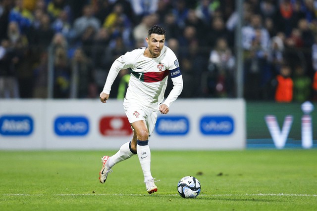 CĐV có ý định tấn công Cristiano Ronaldo bất thành - Ảnh 1.
