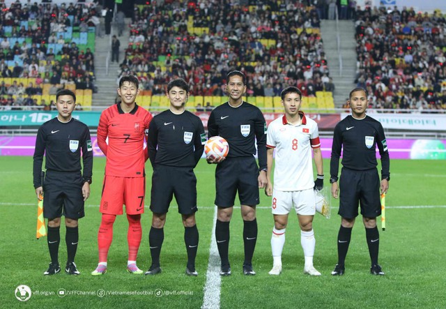 Đội tuyển Việt Nam thua đậm 0-6 trước Hàn Quốc - Ảnh 1.