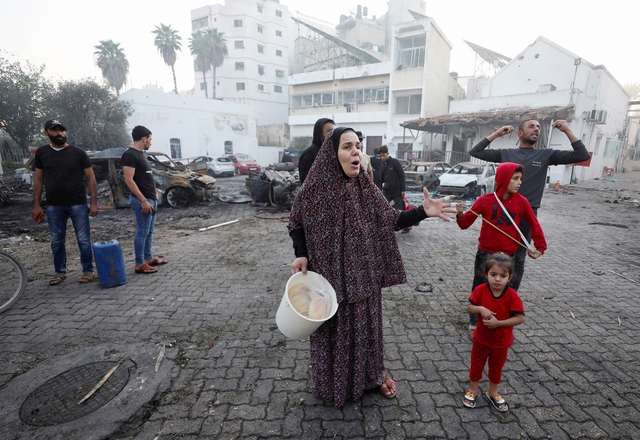 Dồn dập phản ứng sau vụ nổ bệnh viện ở Gaza - Ảnh 2.