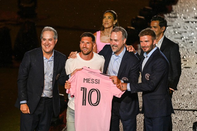 Báo Tây Ban Nha: Messi đã đoạt Quả bóng vàng lần thứ 8 - Ảnh 2.