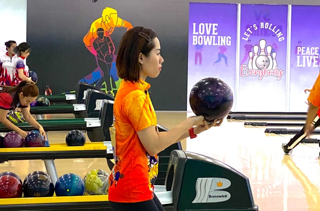 Nguyễn Thúy Uyên đoạt HCV giải vô địch bowling các câu lạc bộ quốc gia  - Ảnh 2.