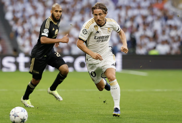 Tiết lộ Modric nhận đề nghị gia nhập Inter Miami từ lời mời của Messi - Ảnh 1. Tiết lộ Modric nhận đề nghị gia nhập Inter Miami từ lời mời của Messi - Ảnh 1.