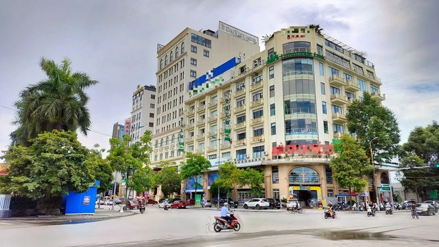 Vụ án Hạc Thành Tower: Khởi tố cựu Chủ tịch tỉnh Thanh Hóa Nguyễn Đình Xứng - Ảnh 2.