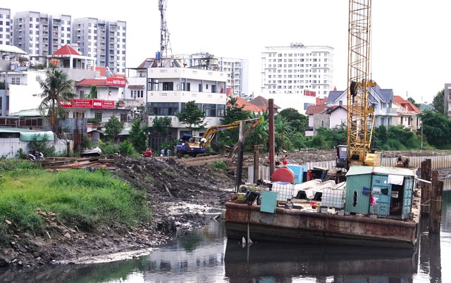 Bí thư TP.HCM: 'Nhìn thẳng, nói rõ sự thật' việc giải ngân đầu tư công thấp - Ảnh 3.