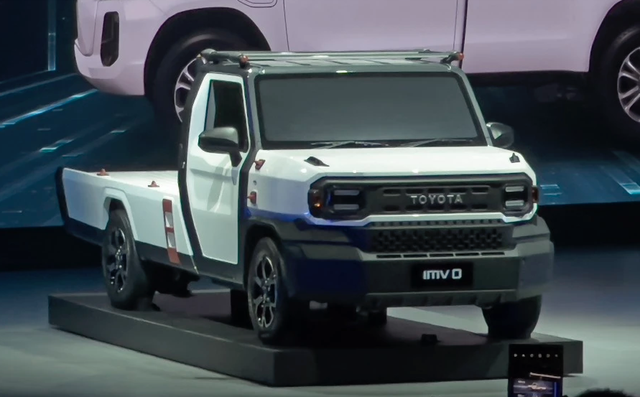 Toyota hé lộ những mẫu xe mới tại triển lãm Japan Mobility Show 2023 - Ảnh 3. Toyota hé lộ những mẫu xe mới tại triển lãm Japan Mobility Show 2023 - Ảnh 3.