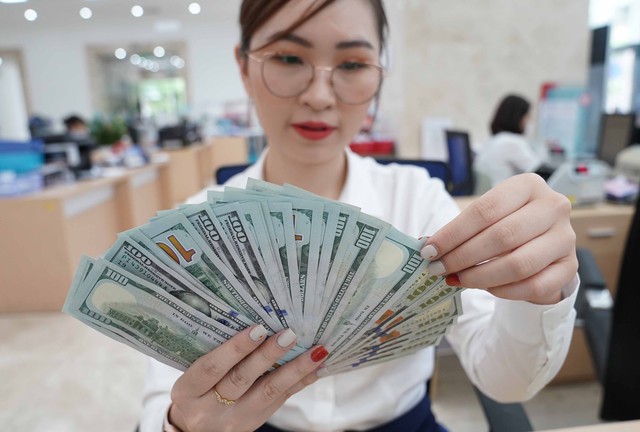 Giá USD hôm nay 2.11.2023: Đô la Mỹ giảm nhẹ - Ảnh 1.