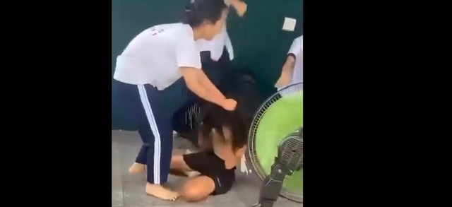 Học sinh đánh nhau, bạo lực học đường: Có phải chỉ ở trung học? - Ảnh 3. Học sinh đánh nhau, bạo lực học đường: Có phải chỉ ở trung học? - Ảnh 3.