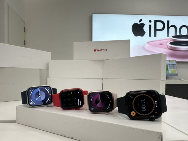 FPT Shop mở bán Apple Watch Series 9 và Ultra 2 chính hãng - Ảnh 1.