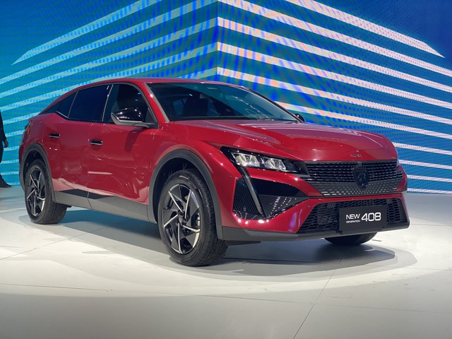 Ưu - nhược Peugeot 408 GT: xe 'dân chơi' đáng tiền - Ảnh 1. Ưu - nhược Peugeot 408 GT: xe 'dân chơi' đáng tiền - Ảnh 1.