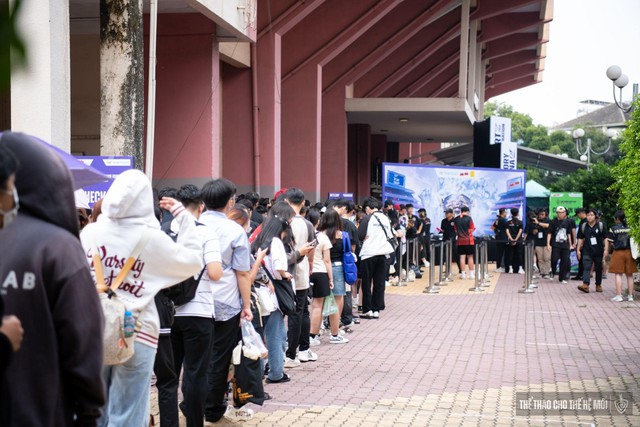 ĐTDV Mùa Đông 2023: Saigon Phantom lập kỷ lục vô tiền khoáng hậu - Ảnh 1. ĐTDV Mùa Đông 2023: Saigon Phantom lập kỷ lục vô tiền khoáng hậu - Ảnh 1.