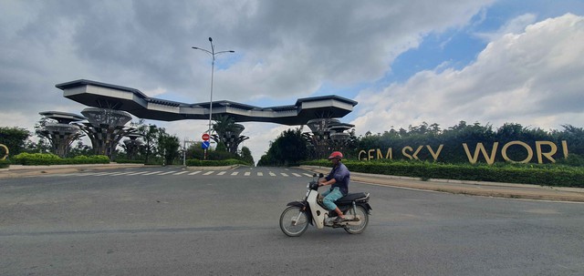 Đồng Nai: Dự án Gem Sky World được phép chuyển nhượng hàng ngàn thửa đất - Ảnh 1. Đồng Nai: Dự án Gem Sky World được phép chuyển nhượng hàng ngàn thửa đất - Ảnh 1.