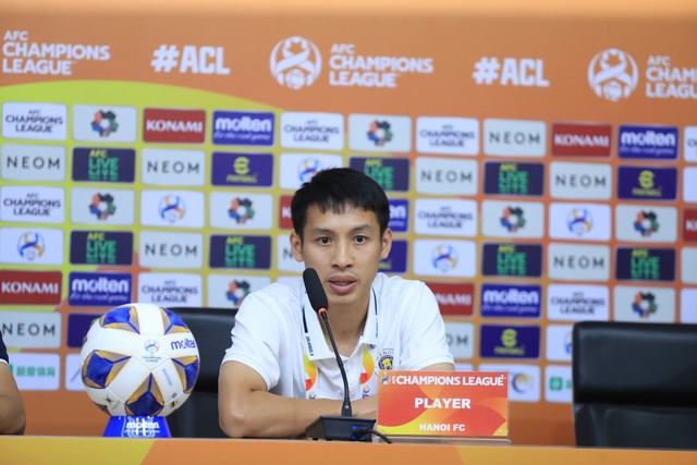 HLV đội Hà Nội tuyên bố có cách khắc chế sức mạnh nhà vô địch Trung Quốc - Ảnh 2.