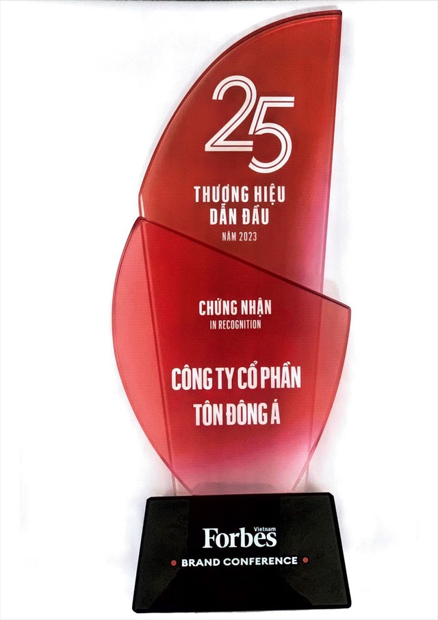 Tôn Đông Á có giá trị thương hiệu dẫn đầu Việt Nam, được Forbes Việt Nam định giá 32 triệu USD