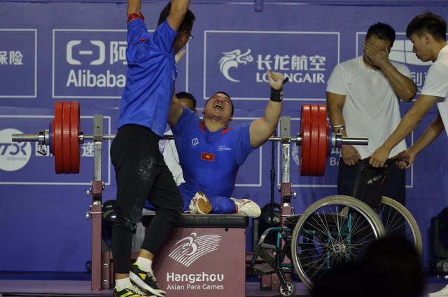 Liên tiếp phá kỷ lục nhưng Nguyễn Bình An không thể bảo vệ HCV Asian Para Games - Ảnh 2.