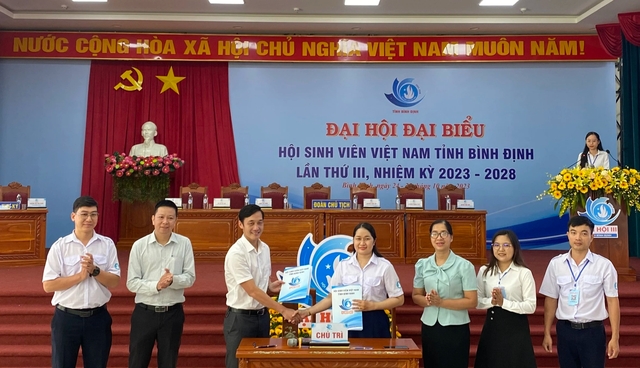 Hỗ trợ cho sinh viên tỉnh Bình Định khởi nghiệp là ưu tiên hàng đầu - Ảnh 1.
