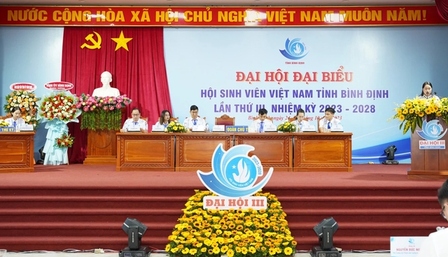 Khai mạc Đại hội đại biểu Hội Sinh viên Việt Nam tỉnh Bình Định lần thứ III - Ảnh 1.