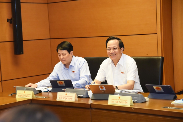 Chế độ tiền lương sẽ được cải cách toàn diện, căn bản - Ảnh 2. Chế độ tiền lương sẽ được cải cách toàn diện, căn bản - Ảnh 2.