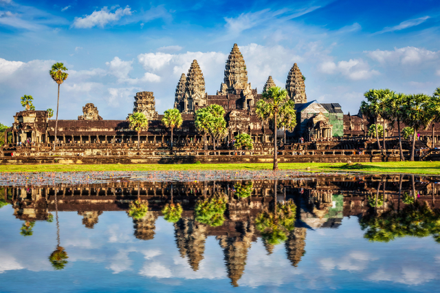 Tòa tháp đền Angkor Wat