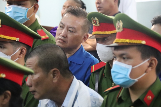 Bình Thuận: Xét xử Thảo 'lụi' và đồng phạm vụ hủy hoại tài sản - Ảnh 1.