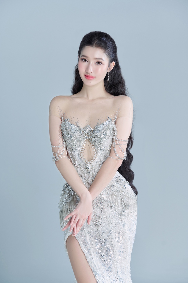 Hé lộ trang phục dạ hội của Á hậu Phương Nhi tại Hoa hậu Quốc tế 2023 - Ảnh 6. Hé lộ trang phục dạ hội của Á hậu Phương Nhi tại Hoa hậu Quốc tế 2023 - Ảnh 6.