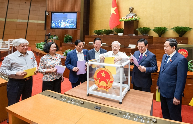 Tin tức đặc biệt trên báo in Thanh Niên 26.10.2023 - Ảnh 1.