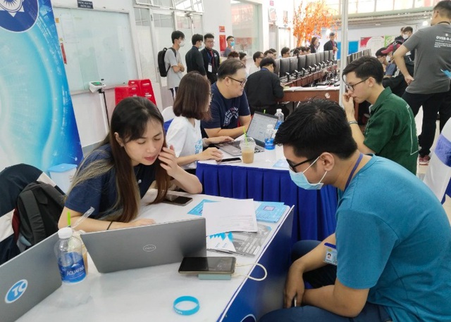 Vị trí nhân sự IT nào được tuyển dụng nhiều nhất từ nay đến năm 2024? - Ảnh 1. Vị trí nhân sự IT nào được tuyển dụng nhiều nhất từ nay đến năm 2024? - Ảnh 1.