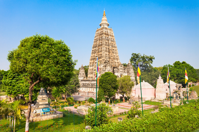 Kỳ nghỉ lãng mạn tới ngôi đền tình yêu, ngắm hoàng hôn rực rỡ tại Ấn Độ - Ảnh 4.