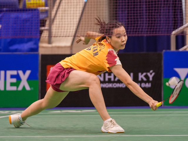 'Ngôi sao cô đơn' Nguyễn Thùy Linh tạo chuỗi điểm ấn tượng trước nhà vô địch Olympic - Ảnh 1.