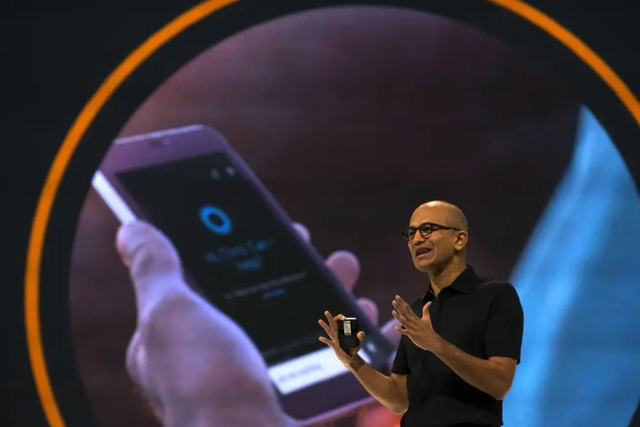 CEO Microsoft thừa nhận hối tiếc về cách xử lý Windows Phone - Ảnh 1.